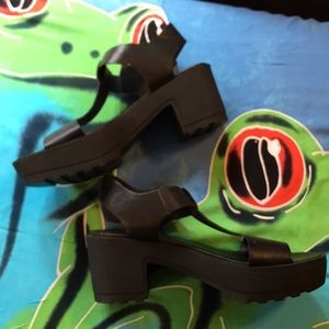 Candies Sandals Size 8.5